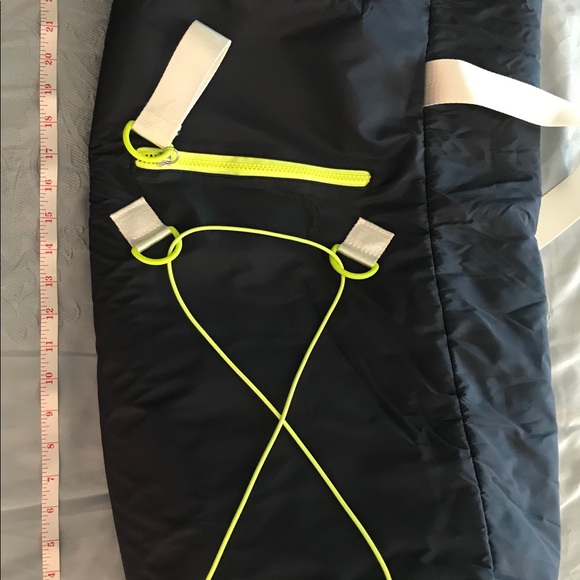 Azzaro Chrome Sports Bag - Picture 5 of 6